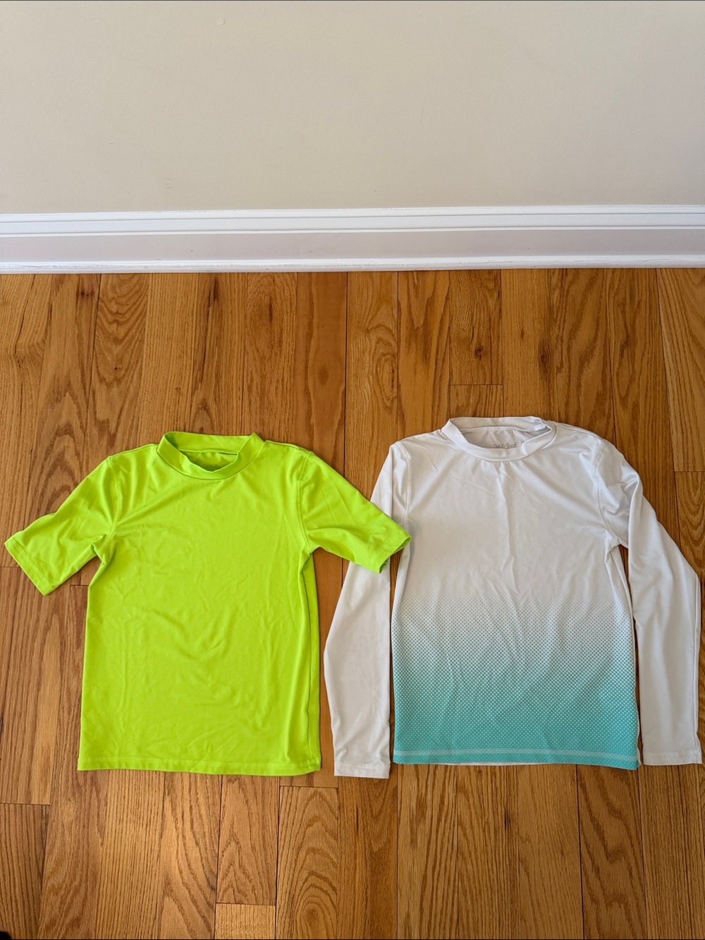 Cat & Jack Bundle of 2 Boys Swim Top Rash Guard Size Medium (8/10)